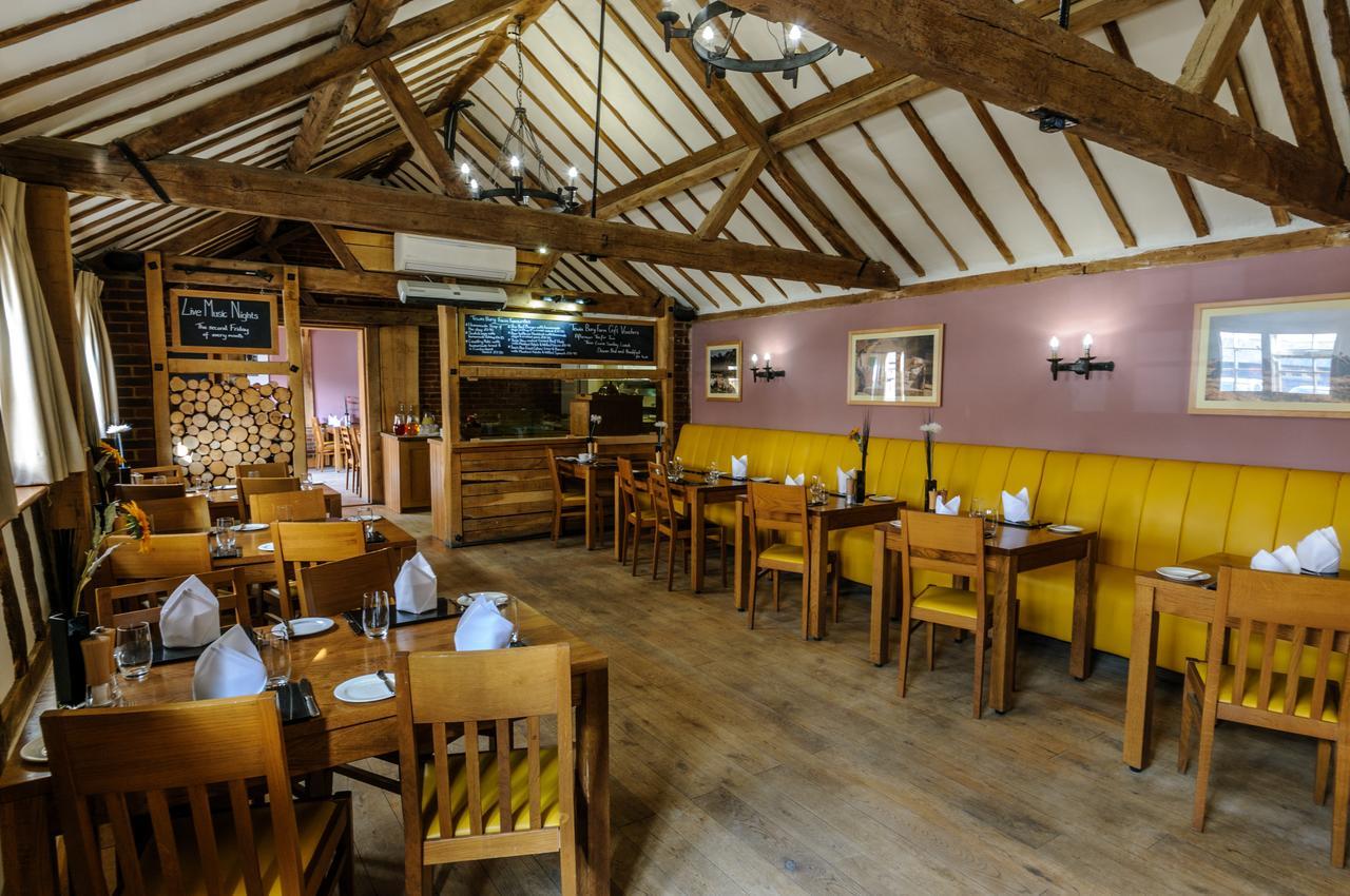 Tewinbury Farm Hotel Exterior photo